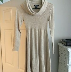 3/$15  Style & Co. Petite S gold sweater dress